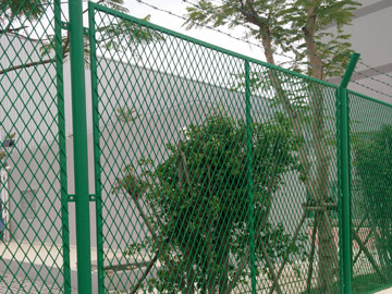 保稅區(qū)護欄網