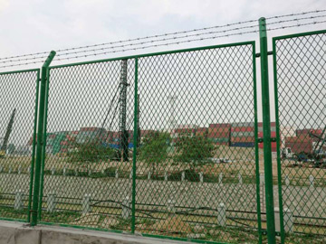 保稅區(qū)護欄網